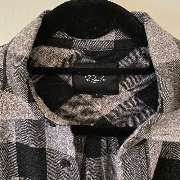 Rails Men’s Lennox Shirt in Charcoal/Black Check - Picture 3 of 3
